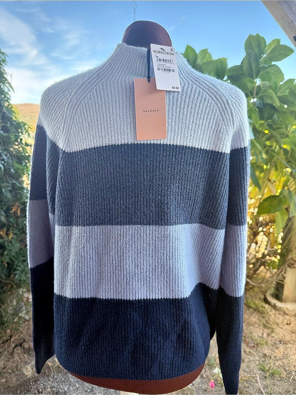 Halogen Striped Mock Neck Sweater in Blue & Gray Size
